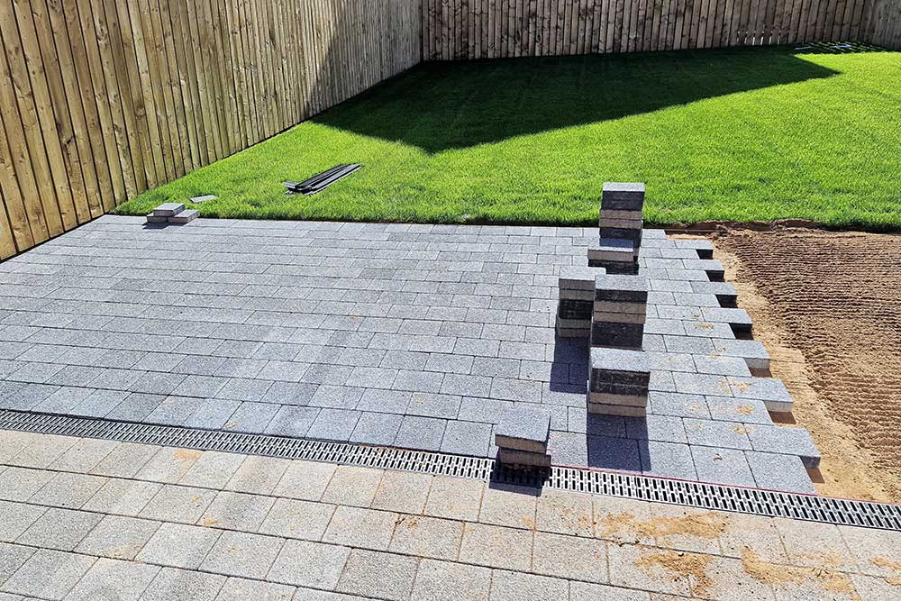 How-to-Choose-the-Best-Pavers-for-Your-Las-Vegas-Home-1 How to Choose the Best Pavers for Your Las Vegas Home