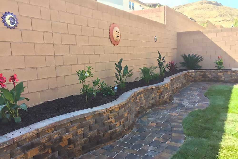 How-Henderson-Homeowners-Can-Protect-Their-Landscaping-from-Late-Summer-Heat